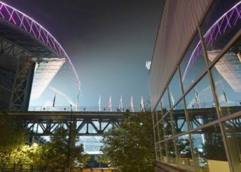 Σεισμός Τουρκία: Τα παράξενα φώτα στη διάρκεια του σεισμού (VIDEO)