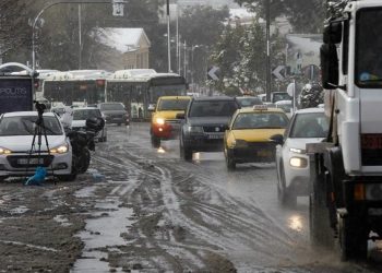 Κακοκαιρία Μπάρμπαρα: Διακοπές κυκλοφορίας στην Αττική λόγω των έντονων καιρικών φαινομένων