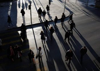 Έρευνα: Στα 47-50 έτη ο μ.ο. ηλικίας των Ελλήνων το 2050