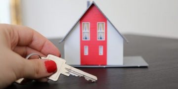 Στεγαστικά δάνεια: Οι αυξήσεις στις δόσεις άγγιξαν το 27% σε έναν χρόνο και συνεχίζονται