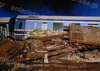 Σύγκρουση τρένων: Πού μπορούν να επικοινωνούν οι συγγενείς επιβατών