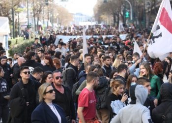 Πορεία μαθητών και φοιτητών στο κέντρο της Αθήνας