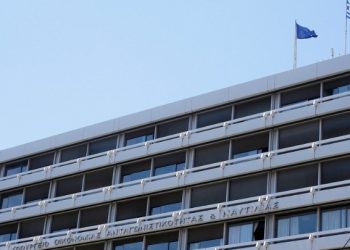 ΥΠΟΙΚ: Ανοδική αναθεώρηση του ρυθμού ανάπτυξης σε 2,3% το 2023