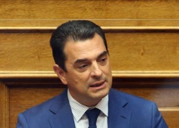 Σκρέκας: Εποπτεία και έλεγχος στις επιχειρήσεις ύδρευσης – Αντιπολίτευση: Ένα ακόμη βήμα προς την ιδιωτικοποίηση