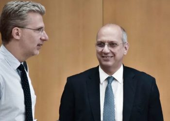 Ο Άκης Σκέρτσος νέος κυβερνητικός εκπρόσωπος