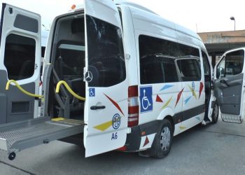 Όχημα για την εξυπηρέτηση των Ατόμων με Αναπηρία από τον ΟΑΣΘ