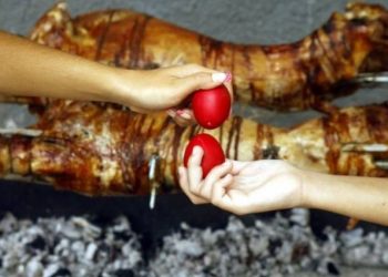 Πάσχα: Ακριβότερος φέτος ο οβελίας