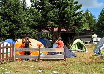 ΔΥΠΑ: Παρατείνονται έως 28/5 οι αιτήσεις για το κατασκηνωτικό πρόγραμμα