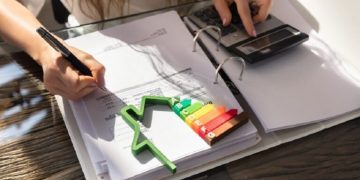 «Εξοικονομώ – Ανακαινίζω για νέους»: Πώς υποβάλλεται η αίτηση, πότε λήγει η προθεσμία