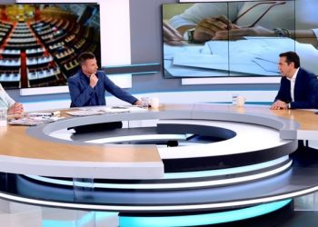 Τσίπρας: Οι εξαγγελίες της κυβέρνησης για παροχές τελευταίας στιγμής δείχνουν πανικό