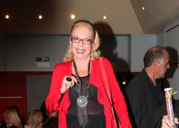 Πέθανε η Νόνικα Γαληνέα