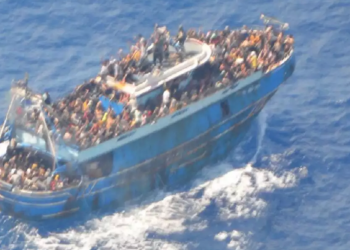 Ναυάγιο στην Πύλο: Είχαν κλείσει στα αμπάρια γυναίκες και παιδιά – Εκατοντάδες οι αγνοούμενοι!