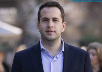 Τσάπαλος: “8 με 10 δισ. τον χρόνο η φοροδιαφυγή στην Ελλάδα”