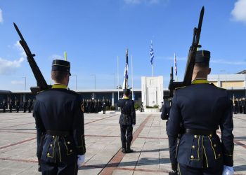 Έως πέντε διαφορετικές αυξήσεις στα στελέχη των Ενόπλων Δυνάμεων