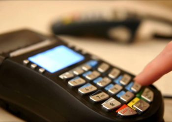 Επέκταση των POS σχεδιάζει το υπουργείο Οικονομικών – Ποιους αφορά