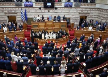 Ορκίστηκε η νέα Βουλή – Αύριο εκλέγει το προεδρείο της