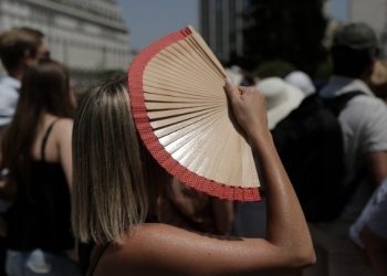 Υψηλές θερμοκρασίες και αύριο – Πότε προβλέπεται πτώση του υδραργύρου και ενίσχυση των βοριάδων