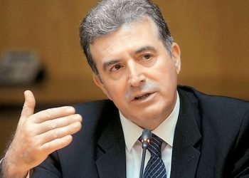 Μ. Χρυσοχοΐδης: «10.000 προσλήψεις στην Υγεία» – Καμία αναφορά για παράταση θητείας των συμβασιούχων