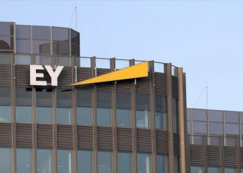 EY Ελλάδος: Προσλήψεις σχεδόν 700 νέων στελεχών το 2023 Πηγή: Reporter.gr