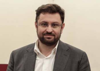 ΣΥΡΙΖΑ: Ο Κώστας Ζαχαριάδης υποψήφιος για το δήμο Αθηναίων