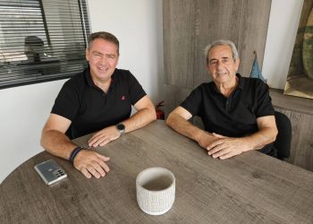 Επίσκεψη του επιτίμου προέδρου του ΟΦΗ στον Γιάννη Σέγκο