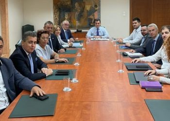 Σταθερές τιμές στο ψωμί ζήτησε ο Κ. Σκρέκας από τους αρτοποιούς