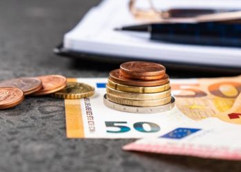 e-ΕΦΚΑ: Επιστροφές εισφορών ύψους 10,6 εκατ. ευρώ σε χιλιάδες επαγγελματίες