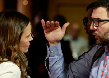 Πανελλαδική τηλεδιάσκεψη της ομάδας Αχτσιόγλου: Ετοιμάζονται για έξοδο από τον ΣΥΡΙΖΑ