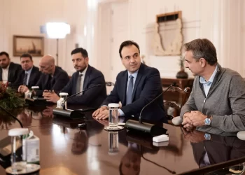 Παρουσιάστηκε ο πρώτος ψηφιακός βοηθός – Μητσοτάκης: Αναβαθμίζεται σημαντικά το gov.gr