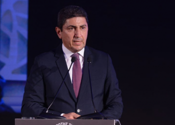 Ο Λευτέρης Αυγενάκης παρουσίασε τους βασικούς πυλώνες που οδηγούν στη νέα εποχή της αγροδιατροφής