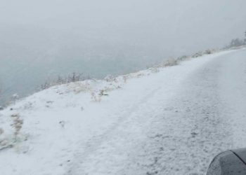 Σε ποιες περιοχές της Δυτ. Ελλάδας και της Πελοποννήσου καταγράφονται προβλήματα λόγω χιονοπτώσεων και παγετού