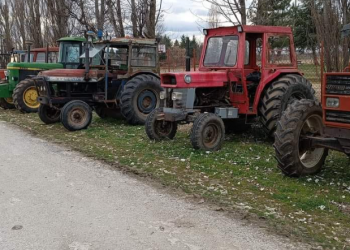 Κινητοποιήσεις: Επί ποδός οι αγρότες – «Μπλόκα» και τρακτέρ σε πλατείες και πόλεις