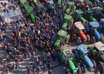 Ανικανοποίητοι οι αγρότες από τις εξαγγελίες Μητσοτάκη