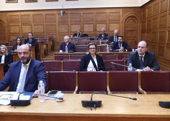 Εξεταστική για Τέμπη: Η αντιπολίτευση κατήγγειλε τις «γαλάζιες» μεθοδεύσεις και αποχώρησε