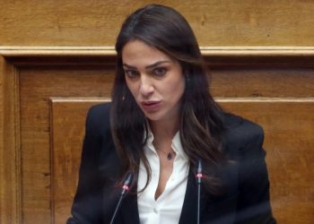 Δ. Μιχαηλίδου: Σκοπός να ξεκινήσει η εφαρμογή του νέου κατώτατου μισθού στις αρχές Απριλίου