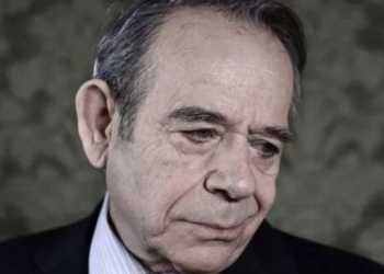 Πέθανε ο ηθοποιός Ηλίας Λογοθέτης