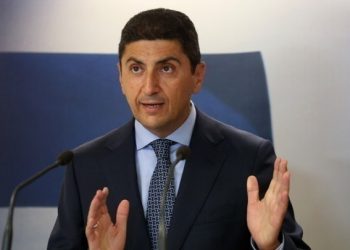 Λ. Αυγενάκης: Εξετάζεται το αίτημα παραγωγών-εξαγωγέων μήλων για αποζημιώσεις λόγω Σουέζ