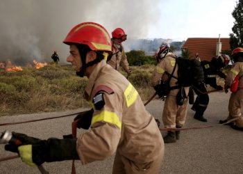 ΠΟΠΥΣΥΠ: Ανανέωση των εποχικών πυροσβεστών χωρίς να κόβονται για το Δείκτη Μάζας Σώματος