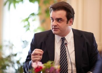 Κυρ. Πιερρακάκης: Το διακύβευμα είναι να προστατεύσουμε κάθε παιδί