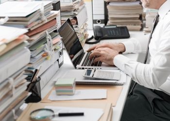 Πώς θα λειτουργεί η εξαήμερη εργασία από την 1η Ιουλίου