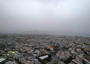 Σε μέτρια επίπεδα η αφρικανική σκόνη στην Κρήτη – Οι συστάσεις της Περιφέρειας στους πολίτες