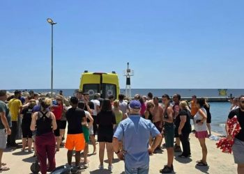 Κρήτη: Θρήνος για τον χαμό του 7χρονου Νικόλα που πνίγηκε στη θάλασσα – Έρανος για να ταφεί στην πατρίδα του