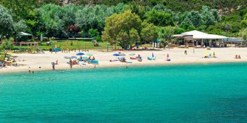 Χειρότερη τουριστική σεζόν αναμένουν για φέτος οι μισοί επιχειρηματίες στη Χαλκιδική