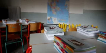 Σχολικά βιβλία: Ενστάσεις για τις αλλαγές στην ονοματολογία χημικών ενώσεων