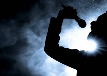 Φοροδιαφυγή: «Δεν έχω φοροδιαφύγει, δεν με κάλεσαν ποτέ για εξηγήσεις» – Η απάντηση του γνωστού τραγουδιστή