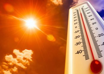 “Καμίνι” όλη η χώρα – Συστάσεις για τις ευάλωτες ομάδες από την Πολιτική Προστασία