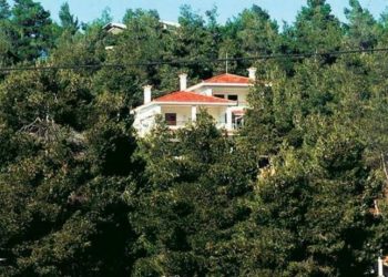 Drones και δορυφόροι για τον εντοπισμό νέων αυθαιρέτων