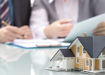 Δωρεές και Γονικές Παροχές: Πώς υπολογίζεται ο φόρος και πότε υπάρχει απαλλαγή