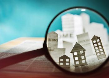 Έρχονται ριζικές ανατροπές στο τοπίο της βραχυχρόνιας μίσθωσης το 2025