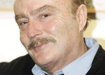 Ντίνος Καρύδης: Πέθανε ο αγαπημένος ηθοποιός